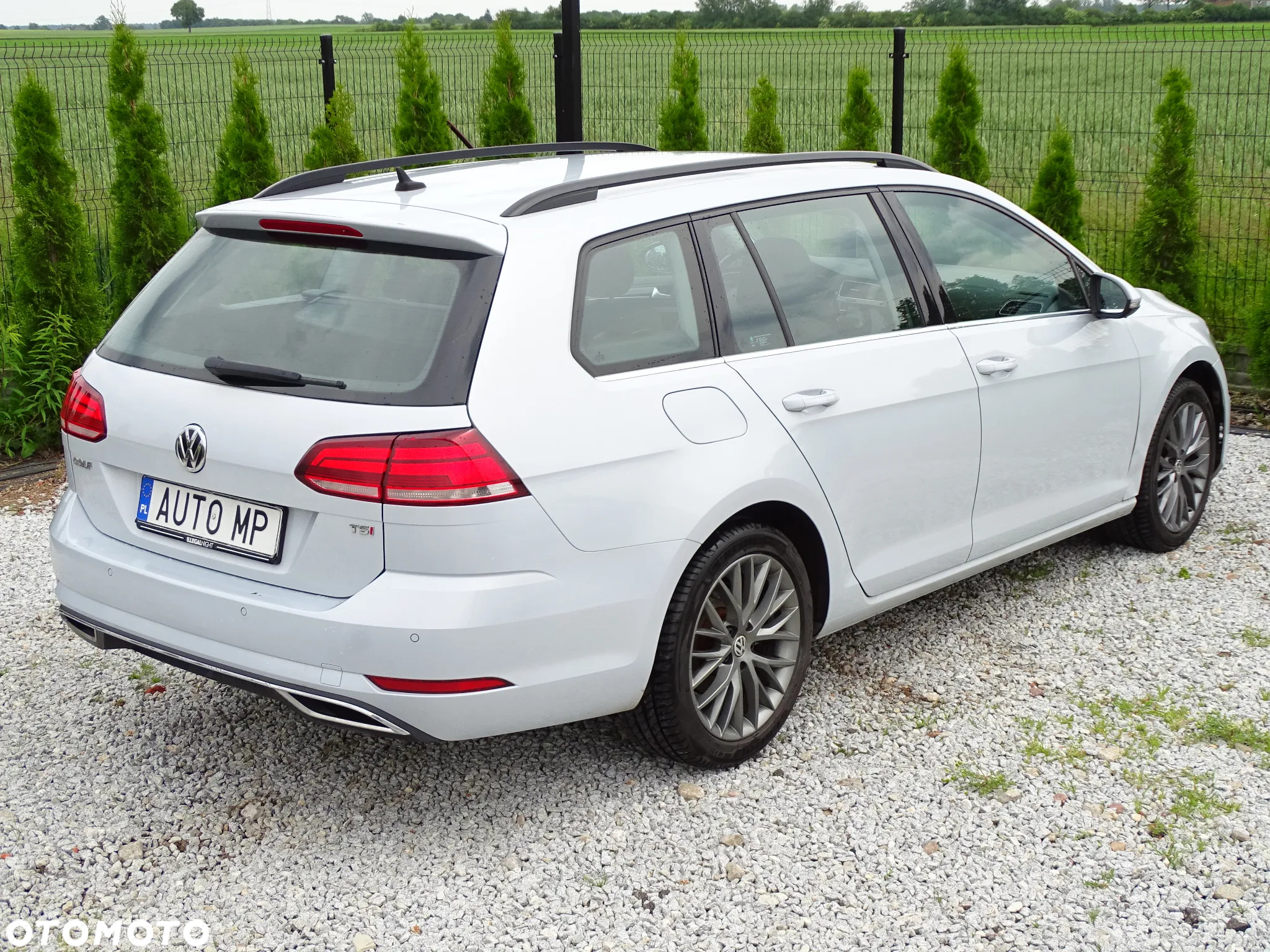 Volkswagen Golf VII 1.4 TSI BMT Comfortline DSG - 4