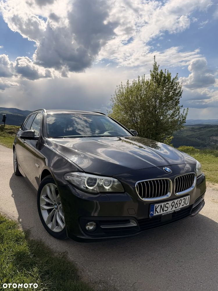 BMW Seria 5 520d xDrive - 1