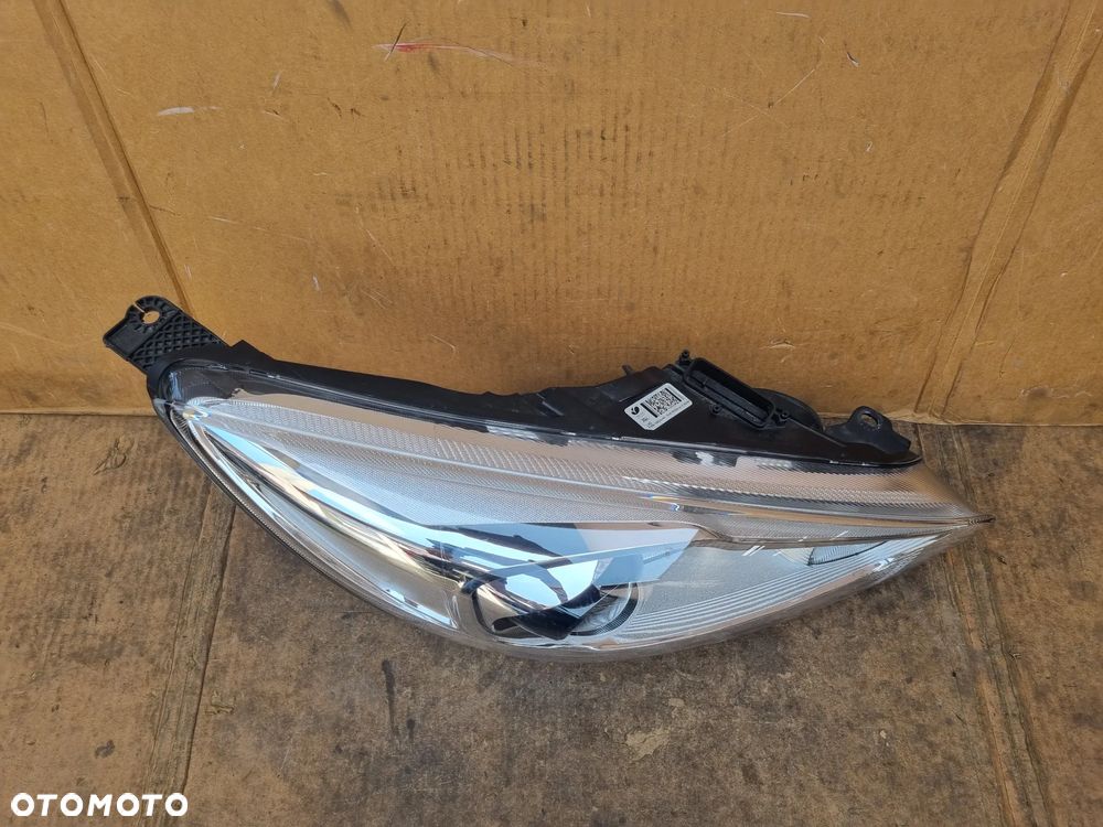 FORD FOCUS MK3 LIFT XENON LED LAMPA PRAWA PRZÓD - 2