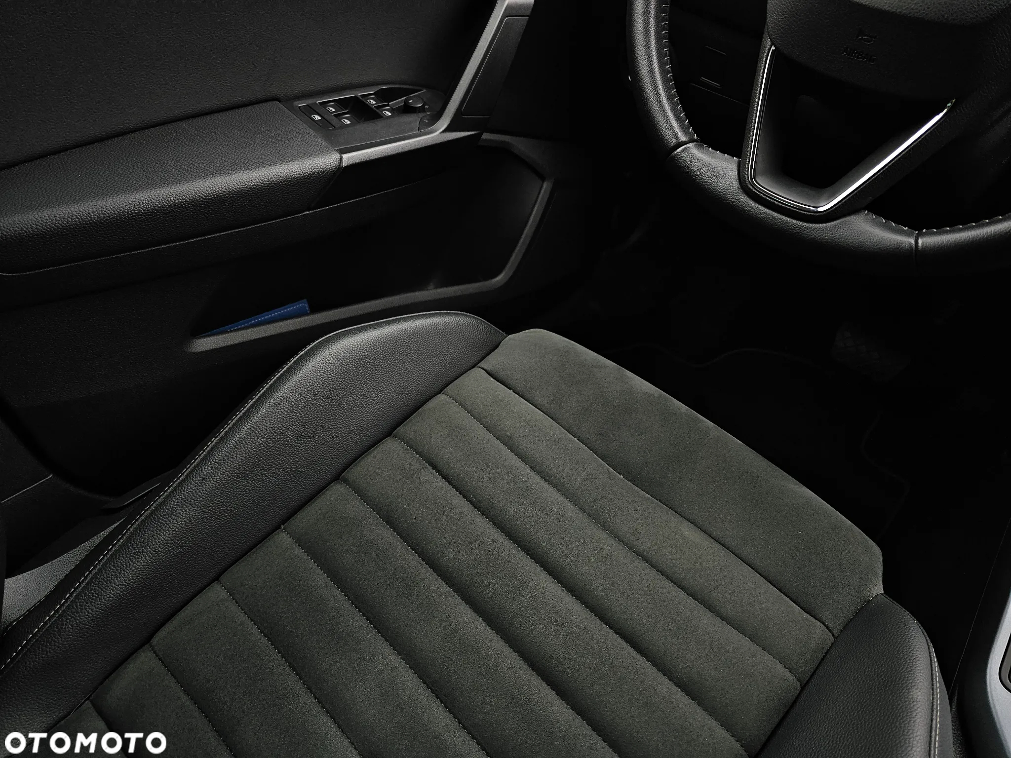 Seat Arona 1.0 TSI Xcellence S&S DSG - 21