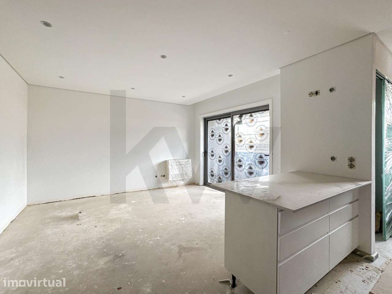 Apartamento T1 com varanda localizado no empreendimento Alta Vista - Grande imagem: 2/13