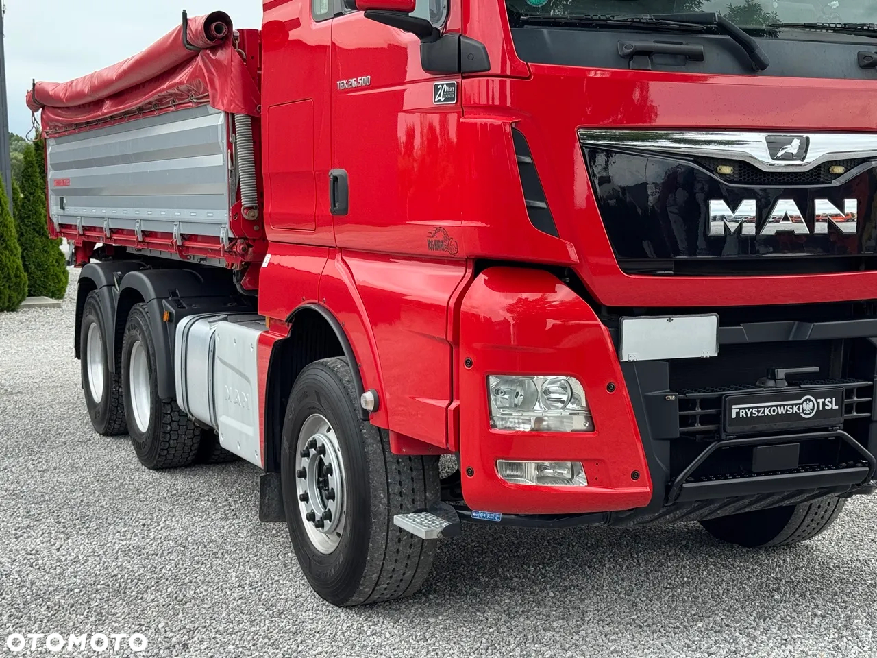 MAN TGX 26.500 / 6X4 / SCHWARZMULLER 3-STRONNY / Z NIEMIEC - 7