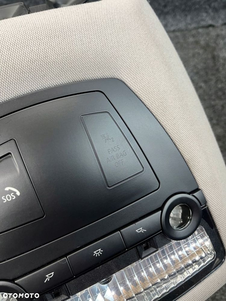bmw f01 f02 f10 f11 lampka oświetlenia kabiny 28321367 - 11