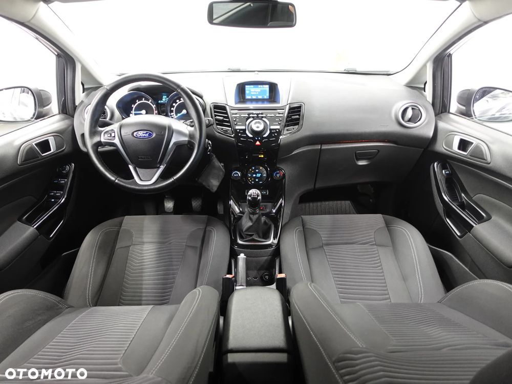 Ford Fiesta 1.0 EcoBoost Titanium - 27