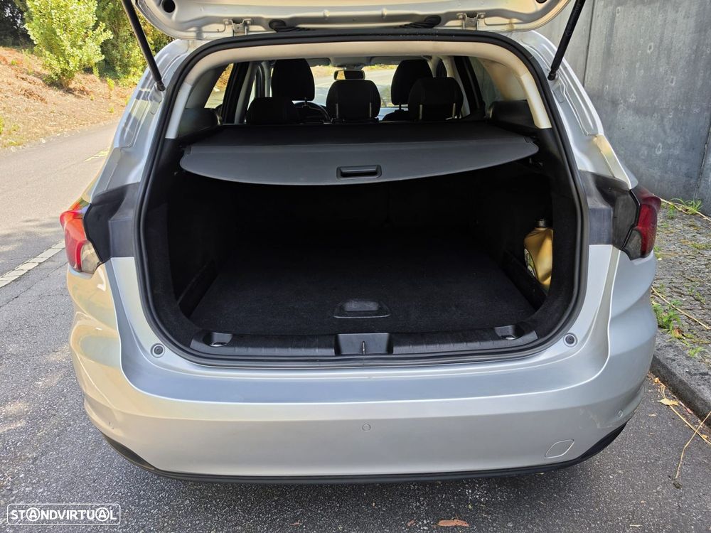 Fiat Tipo Station Wagon 1.6 M-Jet Lounge - 13