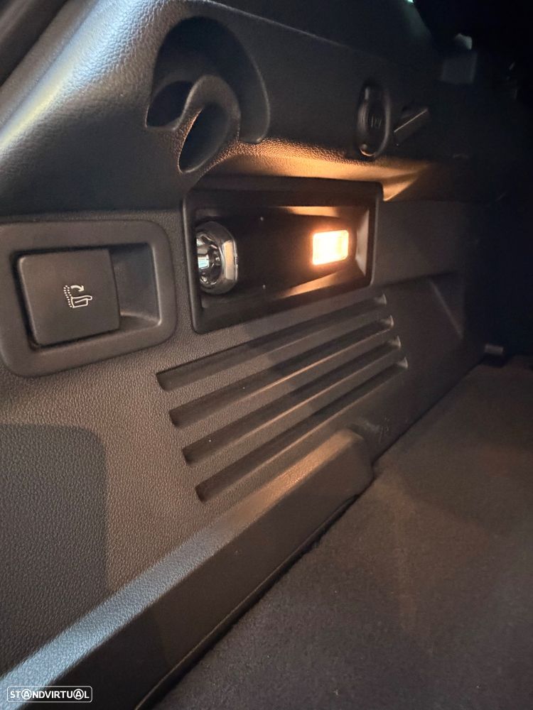 Peugeot 3008 1.6 HDi Roland Garros - 42