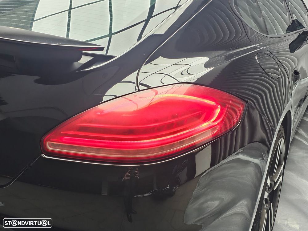 Porsche Panamera Platinum Edition - 39