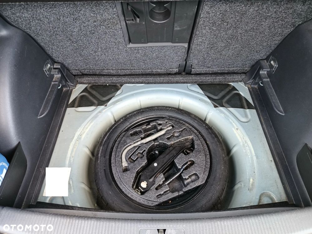 Volkswagen Golf Plus 1.6 Comfortline - 11