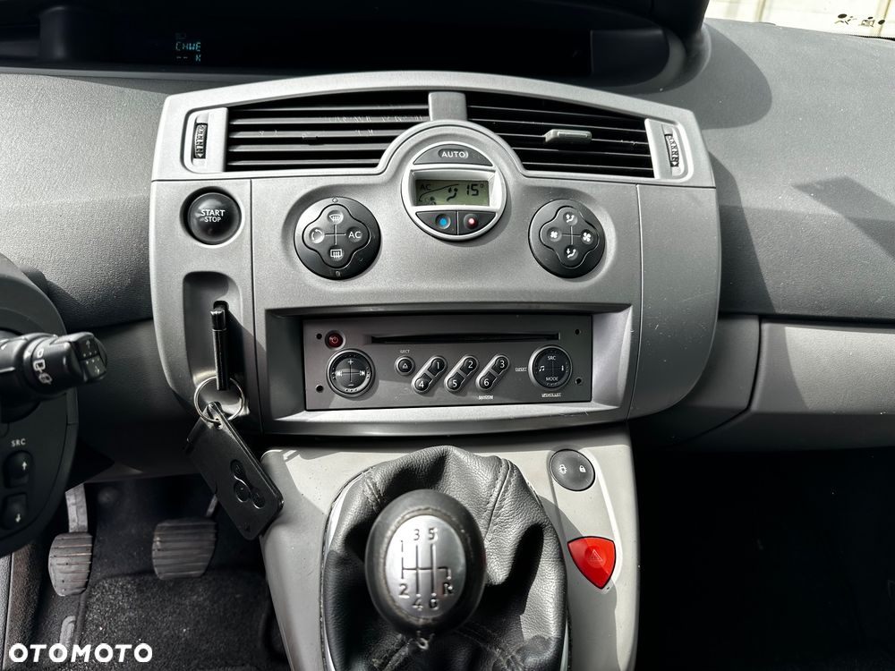 Renault Scenic - 21