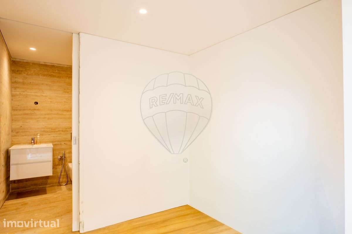 Apartamento T1 para venda - Grande imagem: 2/13