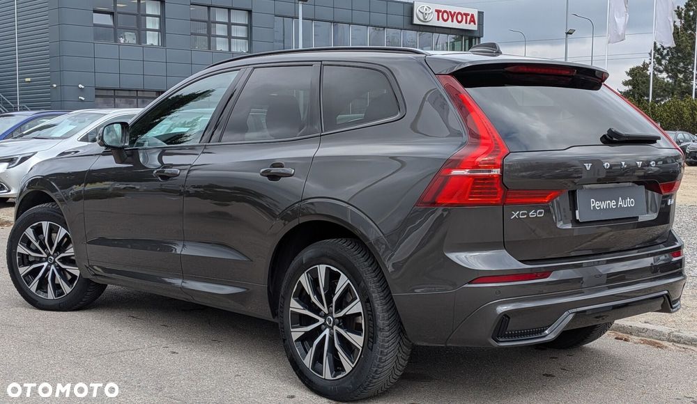 Volvo XC 60 B4 D AWD Ultimate Dark - 24
