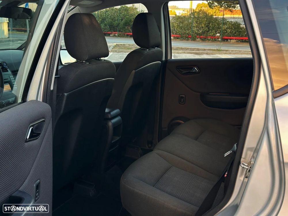 Mercedes-Benz A 160 Classic BlueEfficiency - 15
