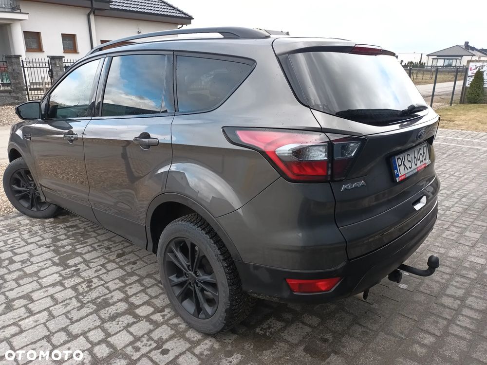 Ford Kuga - 18