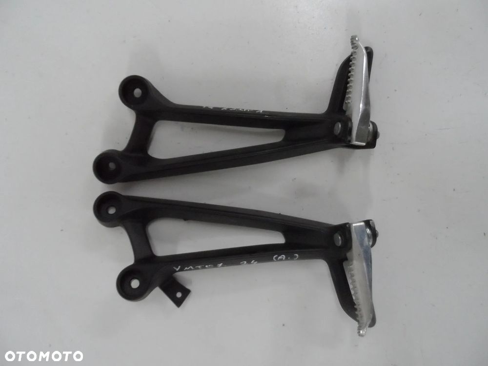Yamaha MT07 set podnóżek podnóżek P,L - 1