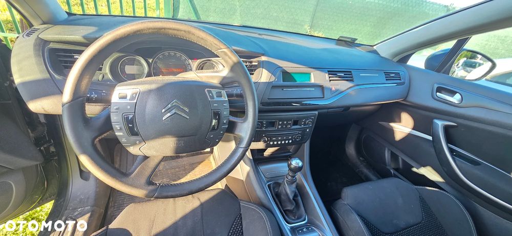 Citroën C5 2.0 HDi Confort - 17