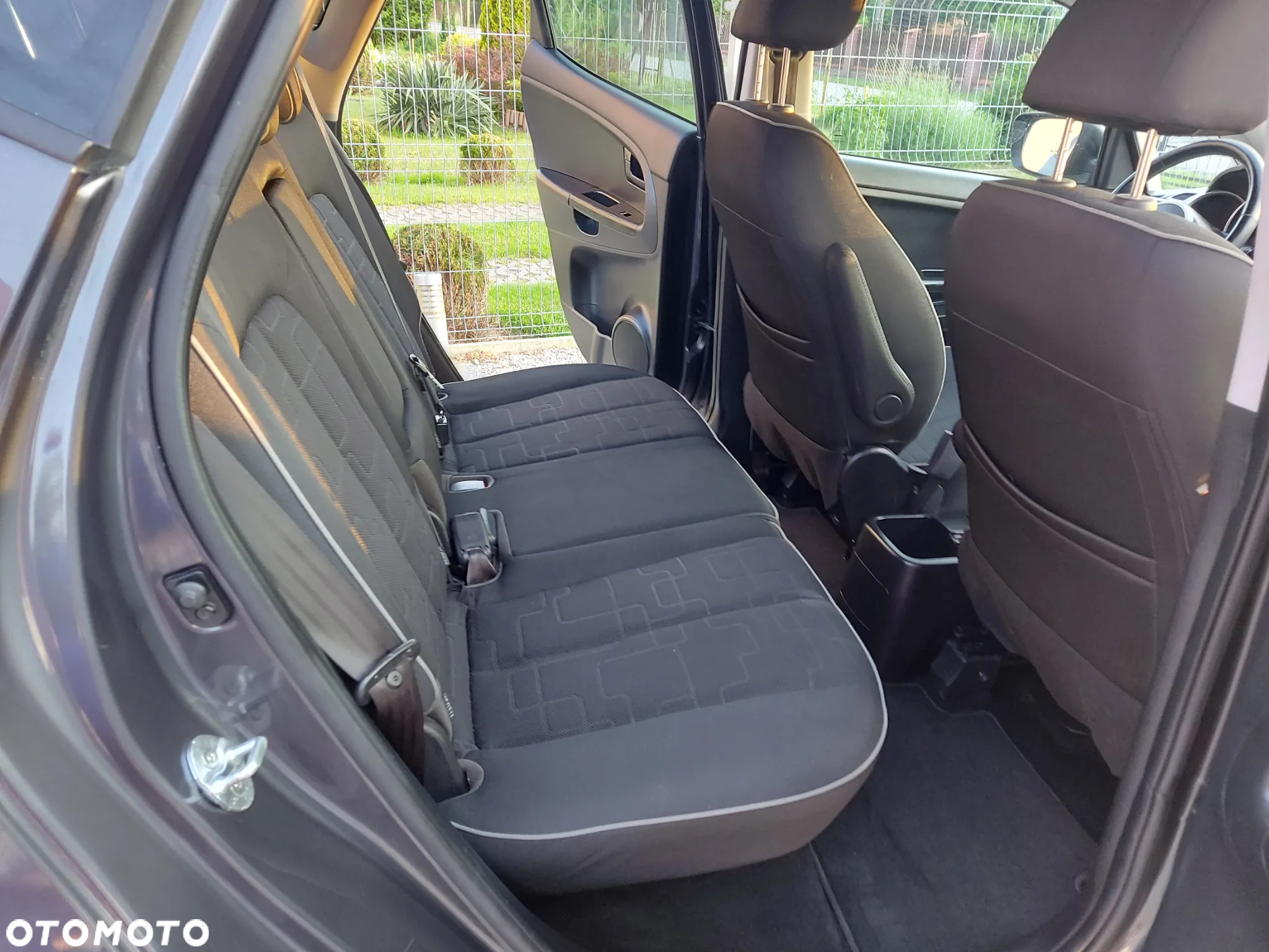 Kia Venga 1.6 CRDi 128 Edition 7 - 28