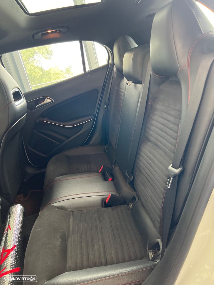 Mercedes-Benz GLA 220 - 7