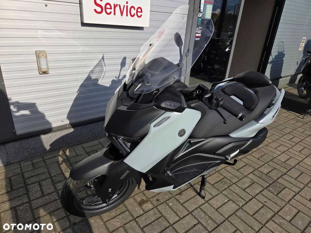 Yamaha X-max - 5