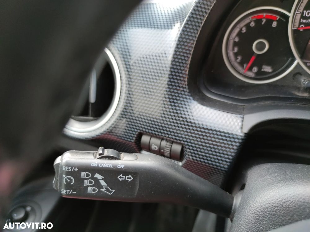 Volkswagen up! - 14