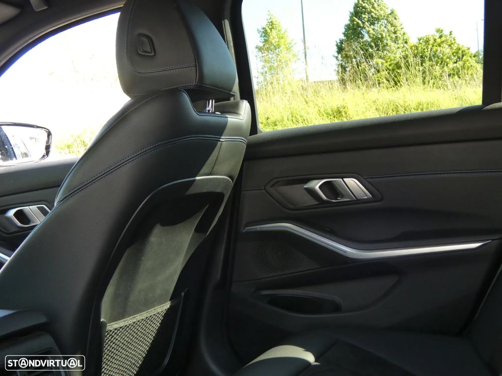 BMW 330 e Pack M Auto - 18