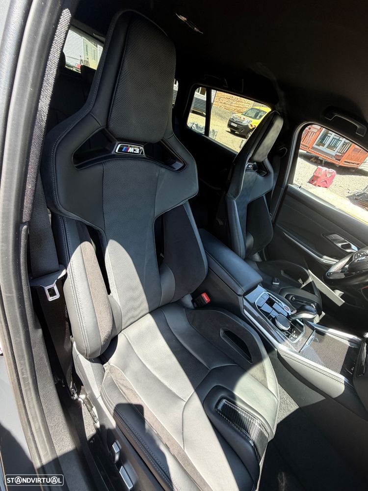 BMW M3 Competition xDrive - 24