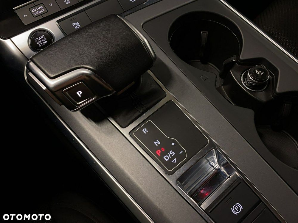 Audi A6 Avant - 26