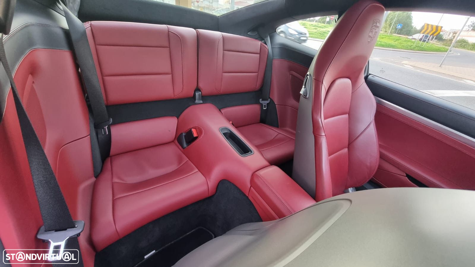 Porsche 991 Carrera 4 S PDK - 13