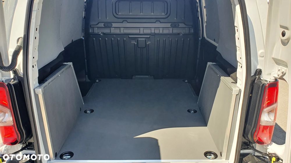 Toyota Proace CIty - 13