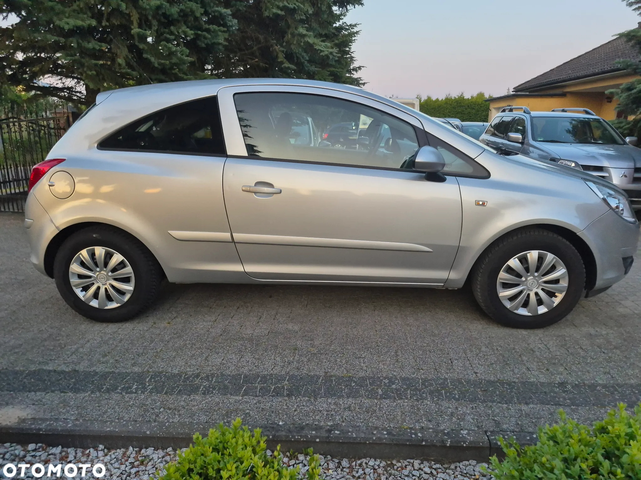 Opel Corsa 1.0 12V - 8