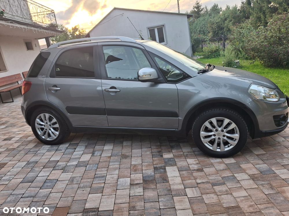 Suzuki SX4 1.6 VVT 4x2 Style - 5