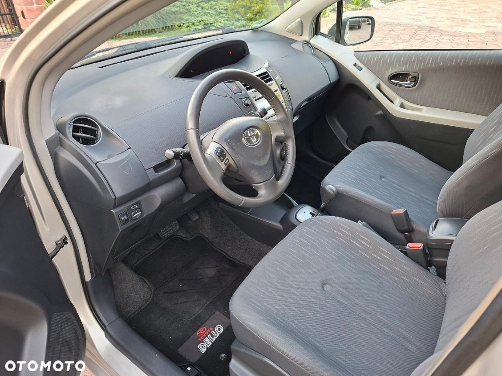 Toyota Yaris 1.33 Sol MM - 10