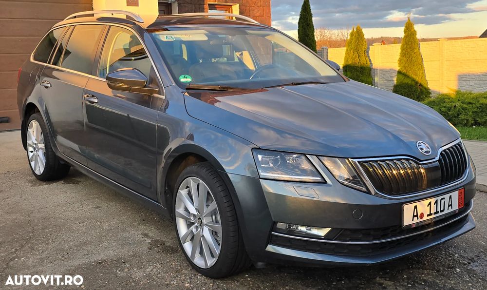 Skoda Octavia 2.0 TDI DSG Ambition - 1