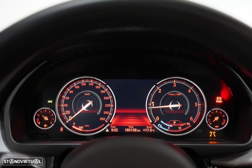 BMW X5 25 d sDrive Pack M - 11