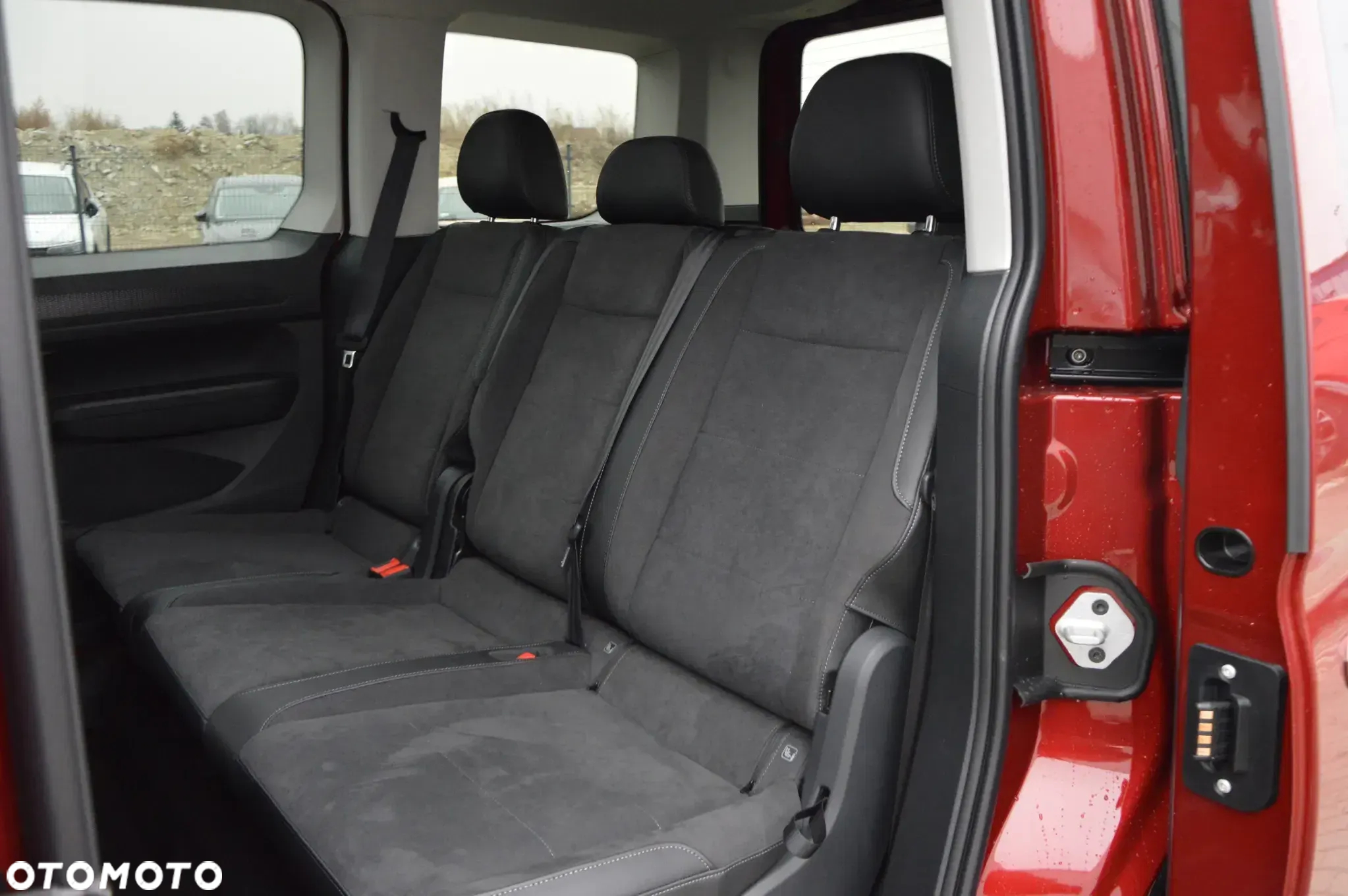 Volkswagen Caddy 1.5 TSI DSG - 15