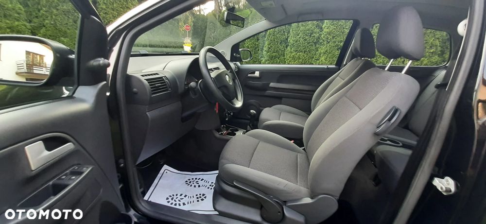 Nissan Micra - 30