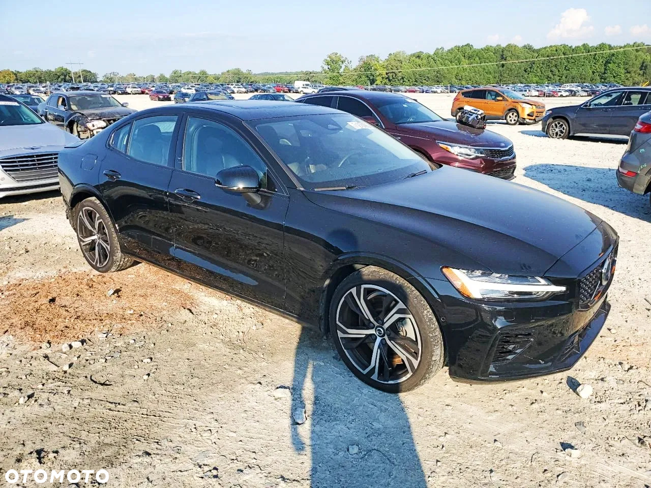 Volvo S60 B5 B AWD Plus Dark - 4