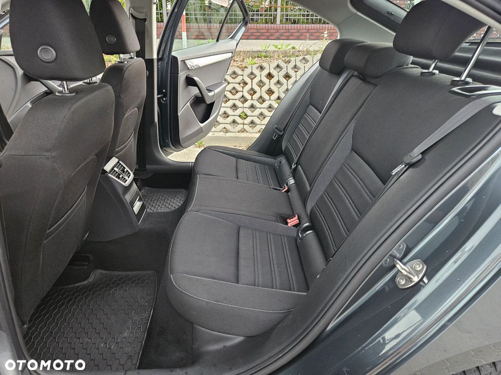 Skoda Octavia 1.4 TSI Ambition - 22