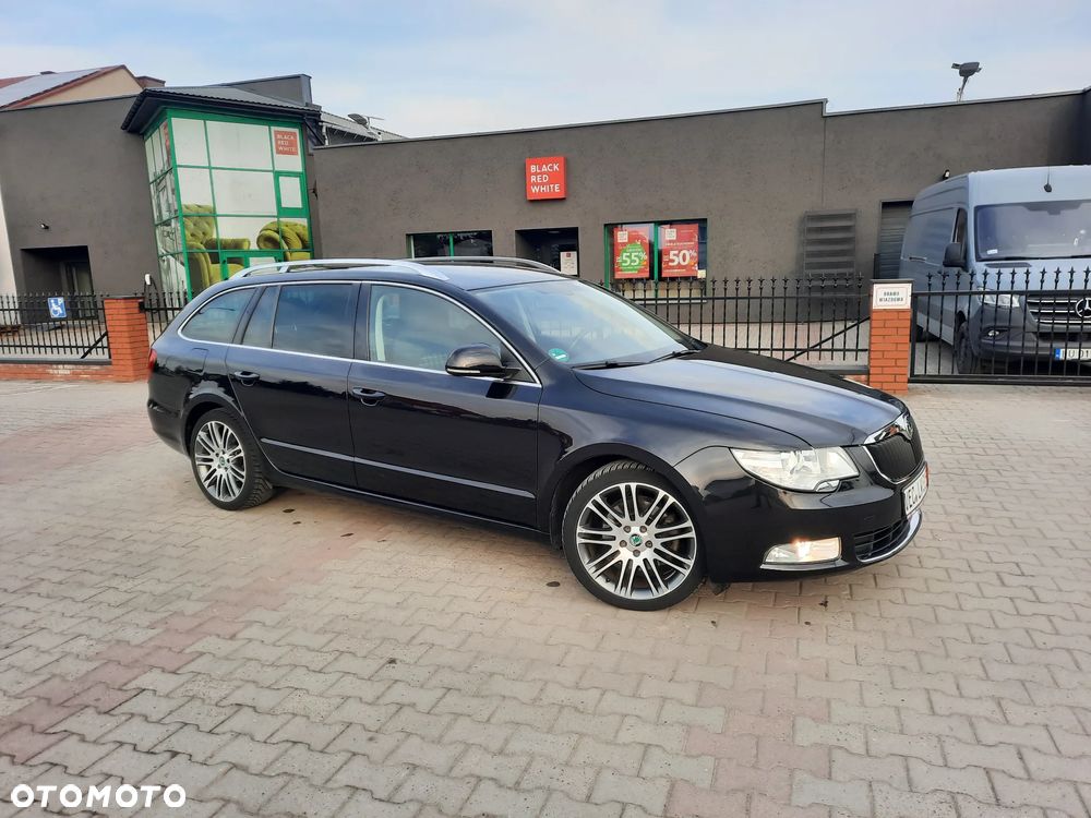 Skoda Superb 2.0 TDI DSG Exclusive - 8