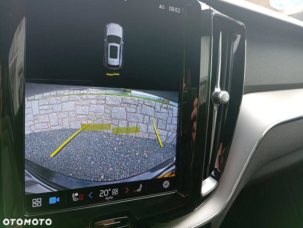 Volvo XC 60 B4 D AWD Ultimate Dark - 25