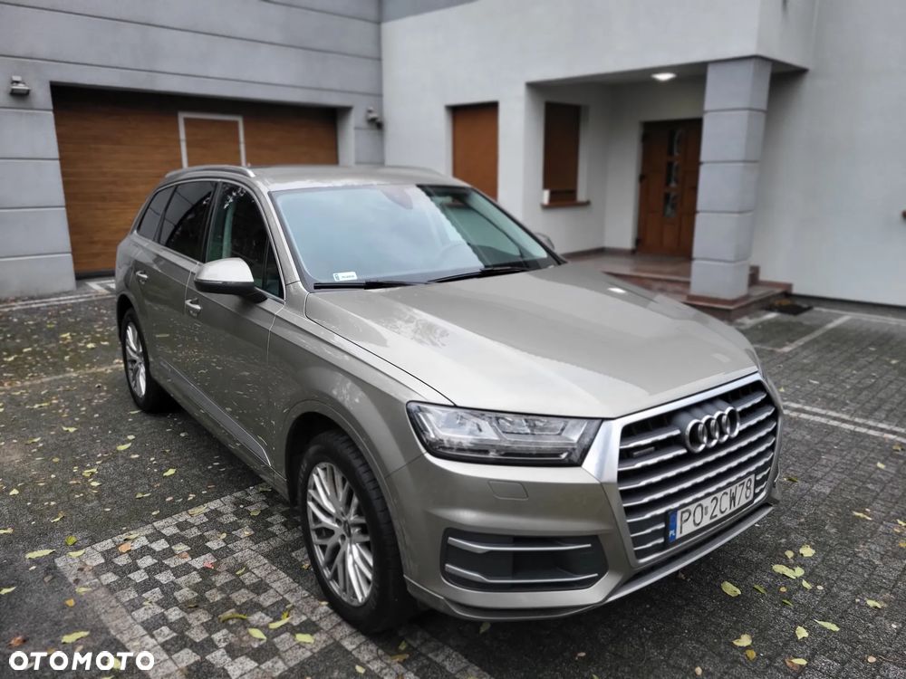Audi Q7 - 4