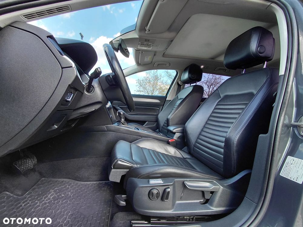 Volkswagen Passat 2.0 TDI BMT Highline DSG - 23