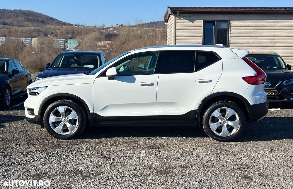 Volvo XC 40 D3 AWD Momentum - 10