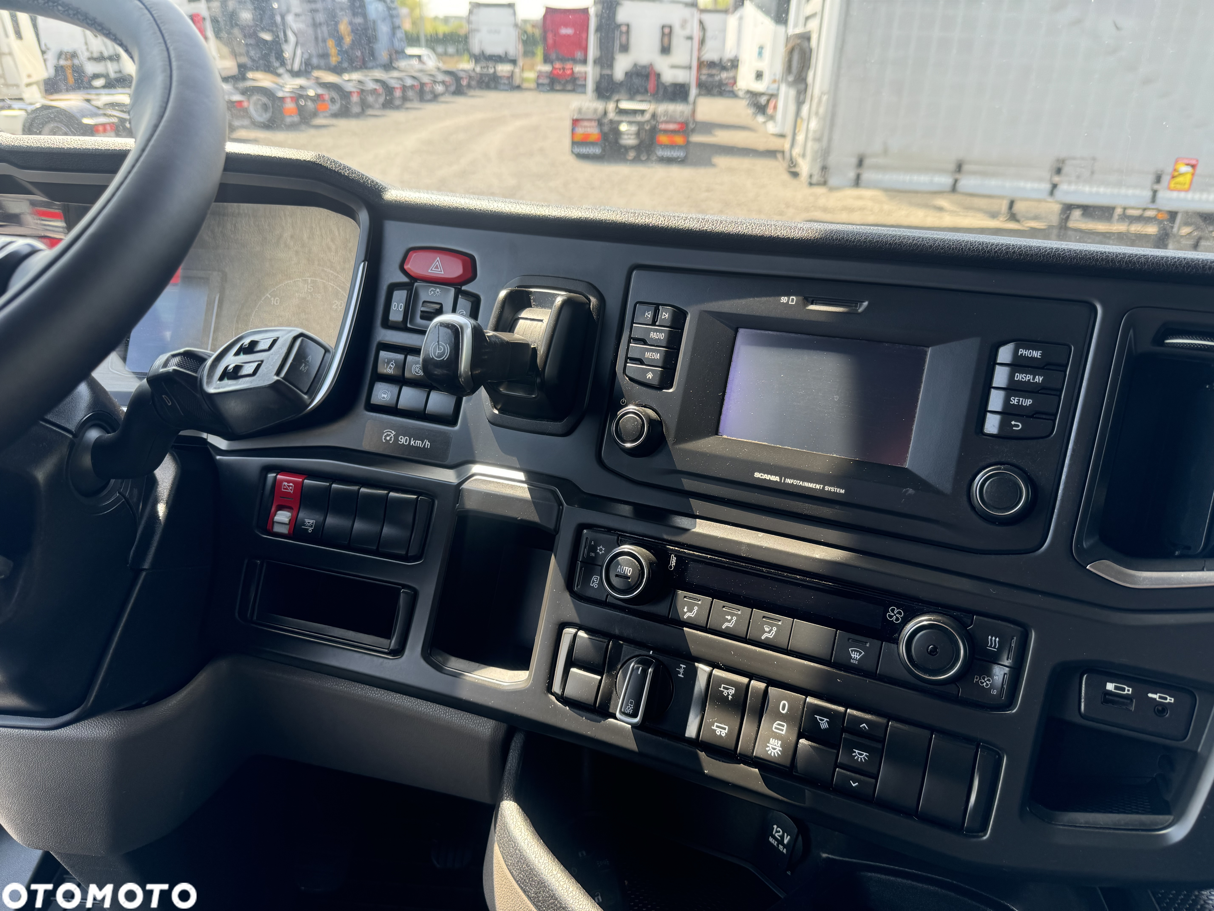 Scania R450 / Automat / Retarder / 2 Zbiorniki / Koła 315/70 / Lodówka / Stan BDB / z Francji - 23