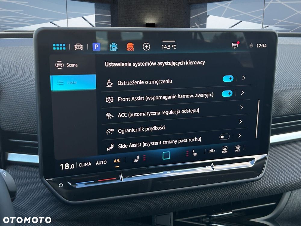 Volkswagen T-Roc - 22