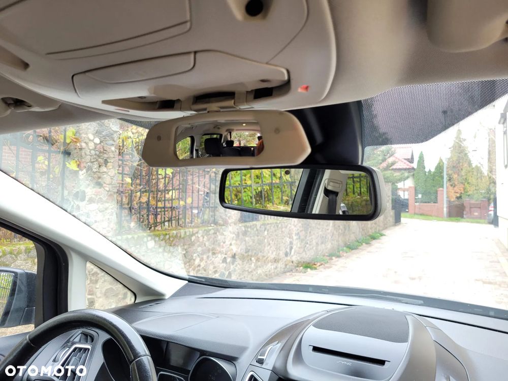 Ford Grand C-MAX - 15