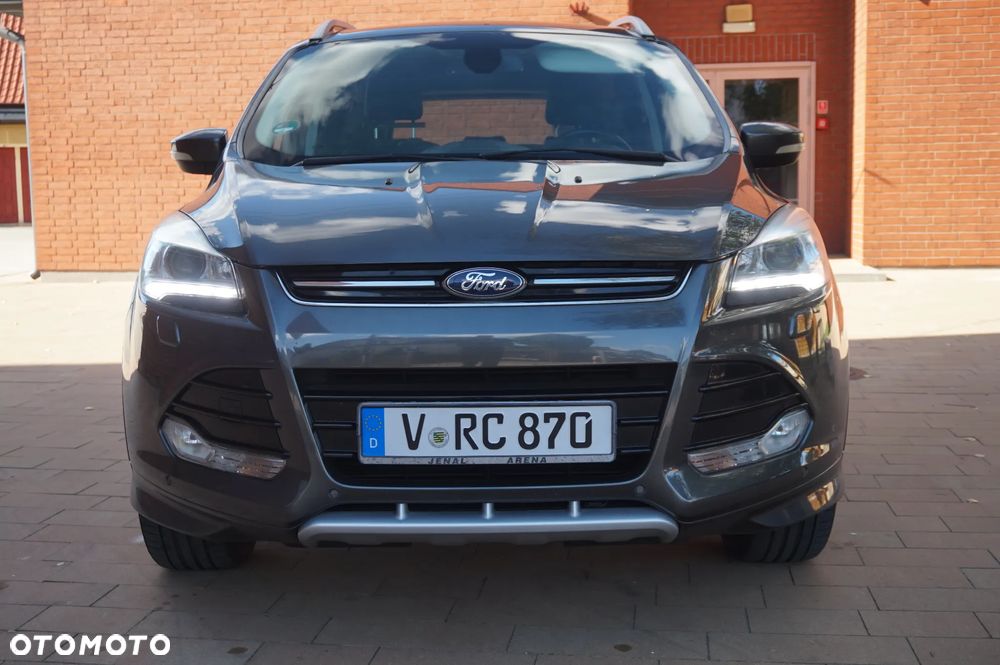 Ford Kuga 1.5 EcoBoost 2x4 Business Edition - 3