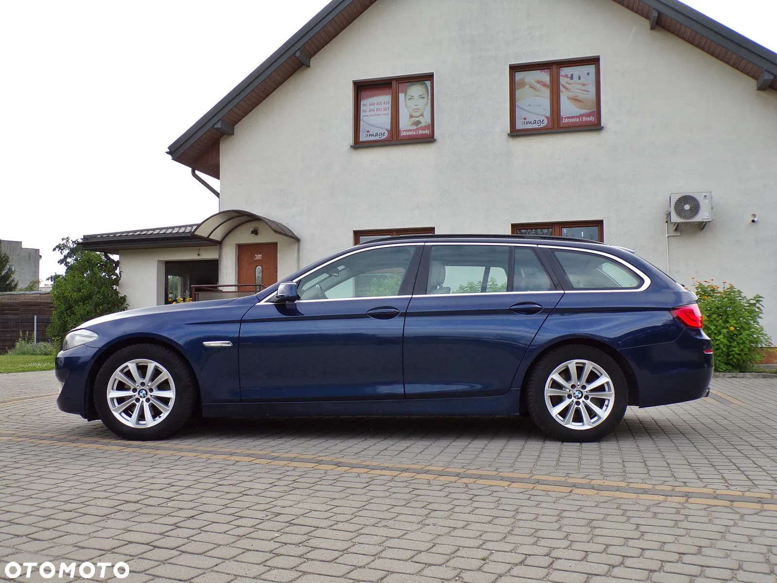 BMW Seria 5 520d Touring - 8