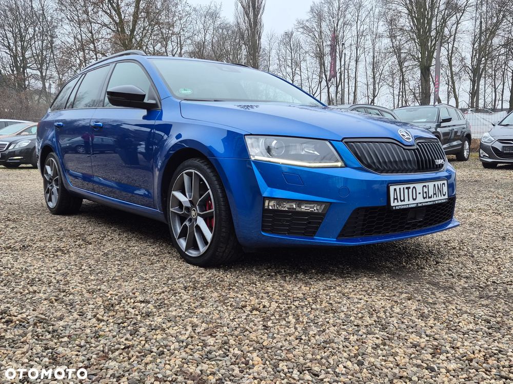 Skoda Octavia 2.0 TDI DSG RS - 36