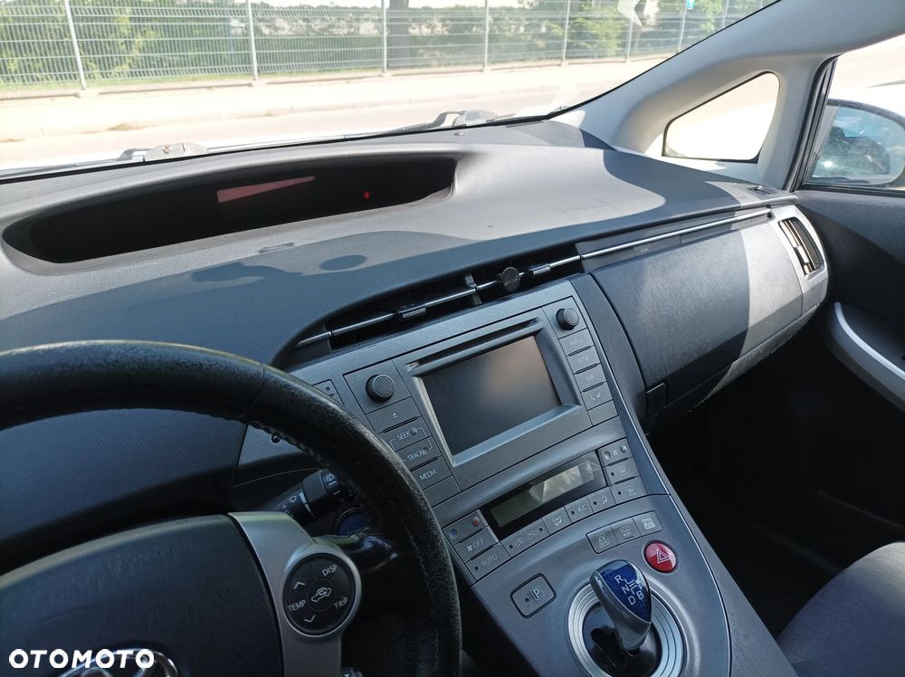 Toyota Prius 1.8 Hybrid Active - 15