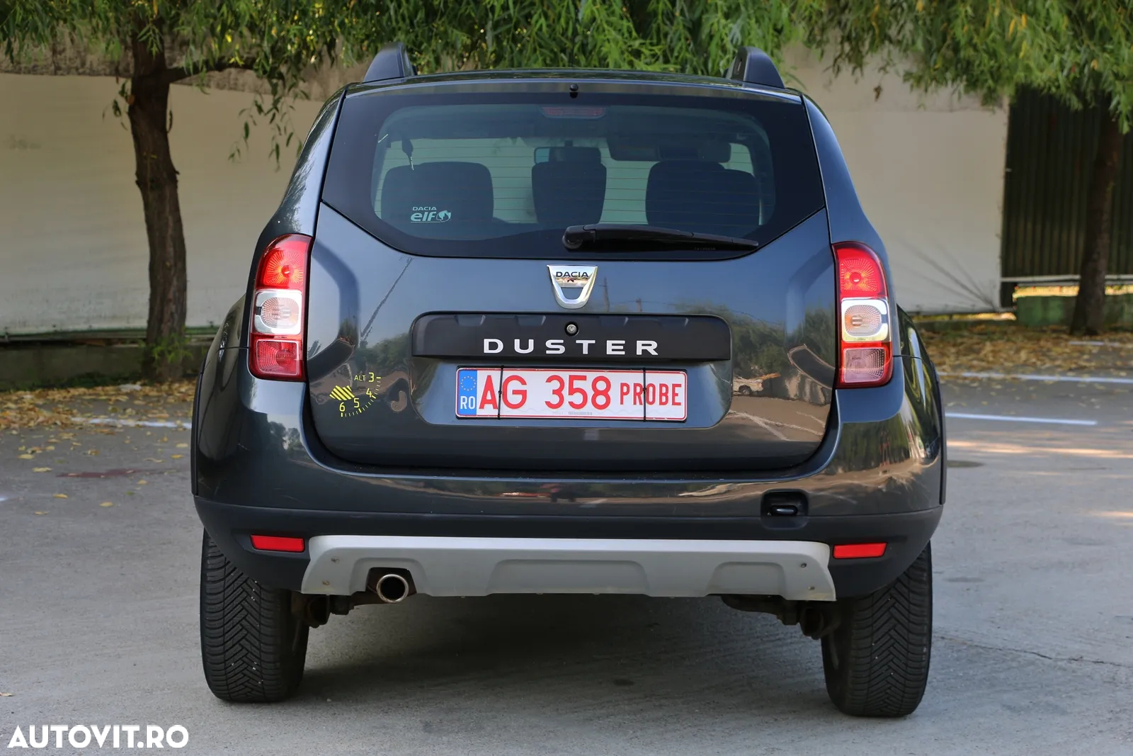 Dacia Duster 1.5 dCi 4x2 Laureate - 11
